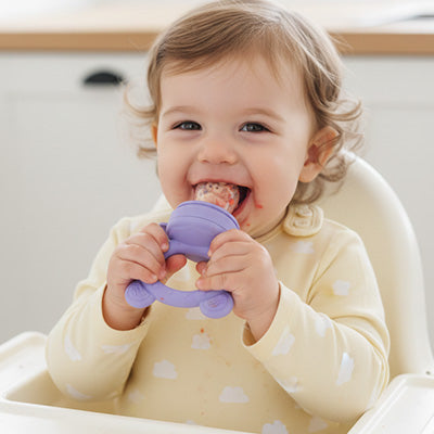 bébé grignoteuse pour bébé mauve bouche