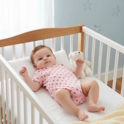 bébé lit body bébé rose pommes