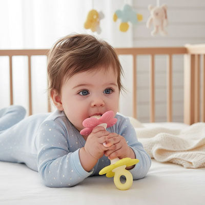 bébé ventre dentition tetine rose