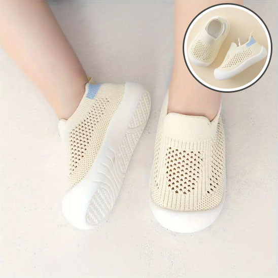 chaussure souples petit pied crème