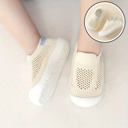 chaussure souples petit pied crème
