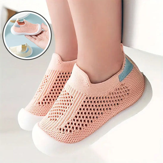 chaussures bébé souples roses petits pieds