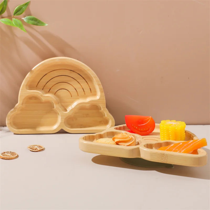 sur table ensemble repas bebe nourritoure